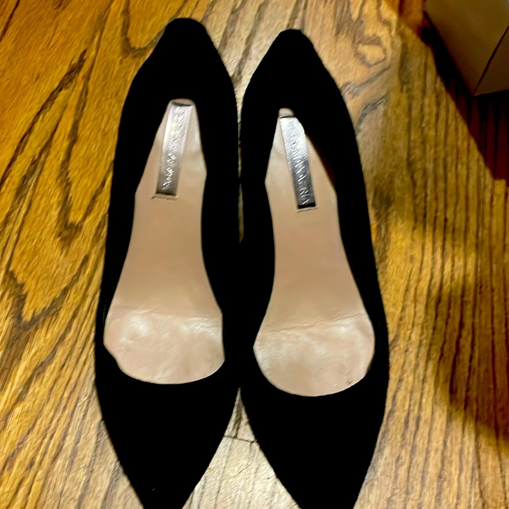 BCBGmax Azria  wedges!! Size 7 US